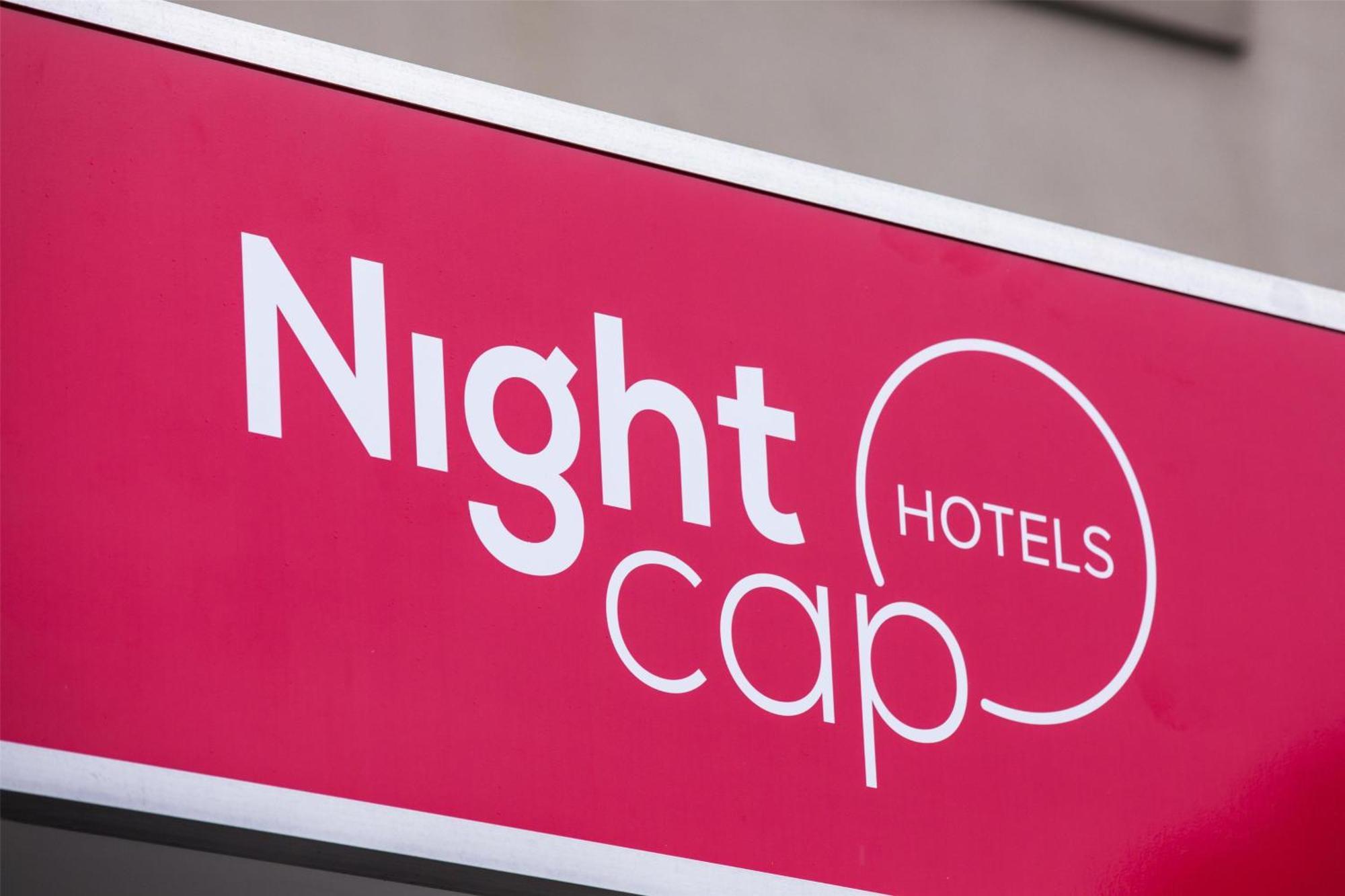 Nightcap At Chester Hill Hotel Bankstown Kültér fotó